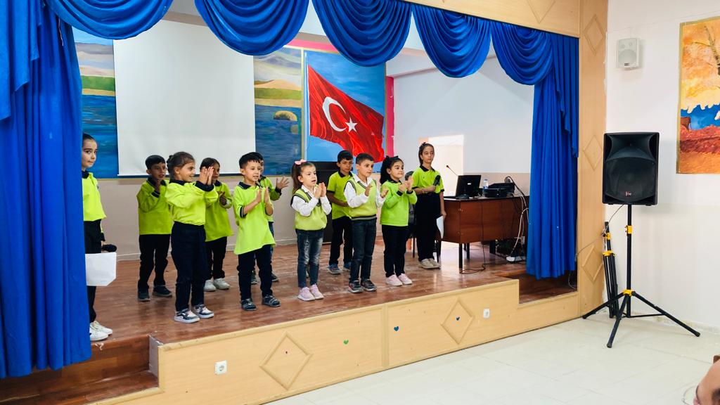 İlköğretim Haftası Kutlandı.